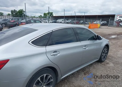 2017 Toyota Avalon Xle z USA, uszkodzony, nr VIN 4T1BK1EB5HU263121